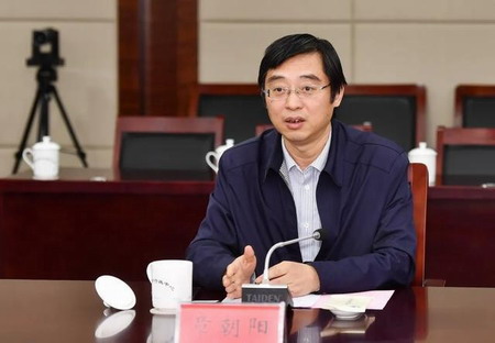 鹽集團(tuán)黨委書記、董事長章朝陽與淮安市市長陳之常深入洽談推進(jìn)鹽穴儲油氣庫項目建設(shè)，共商“十四五”發(fā)展